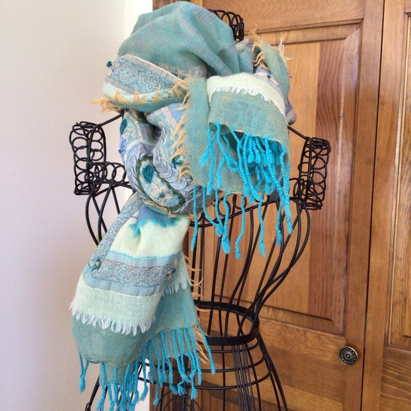Handcrafted Shawl/Scarf, teal, boiled wool 68”x26” - Picture 2 of 10